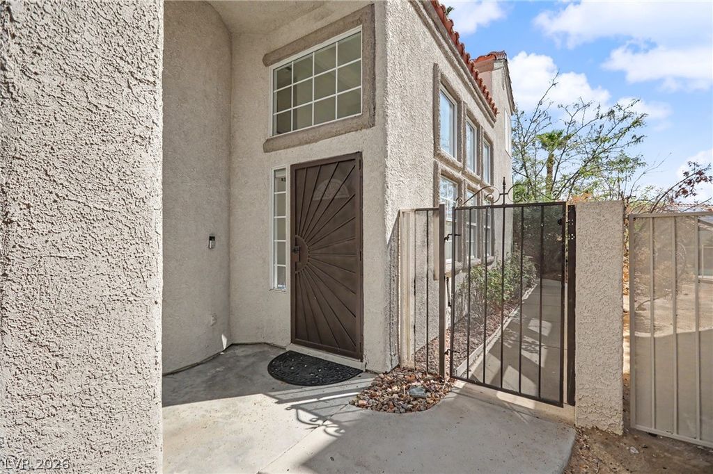1828 Derbyshire Drive, Las Vegas, NV 89117 — photo 5