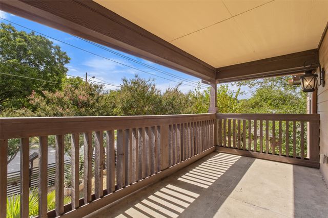 3030 Weisenberger Drive, Dallas, TX 75212