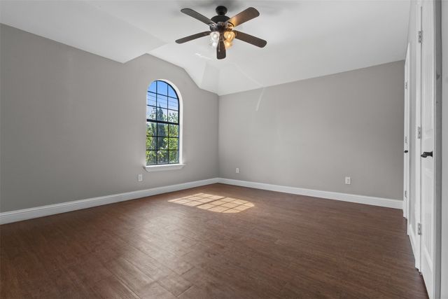 3030 Weisenberger Drive, Dallas, TX 75212