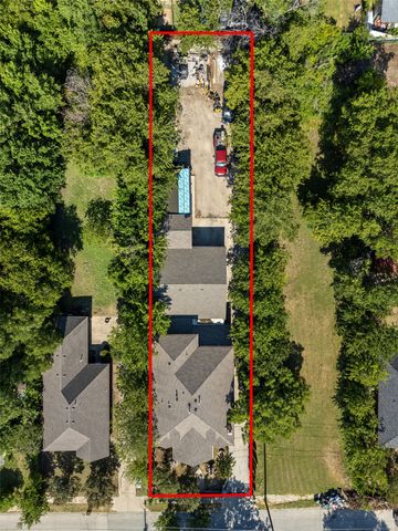 3030 Weisenberger Drive, Dallas, TX 75212