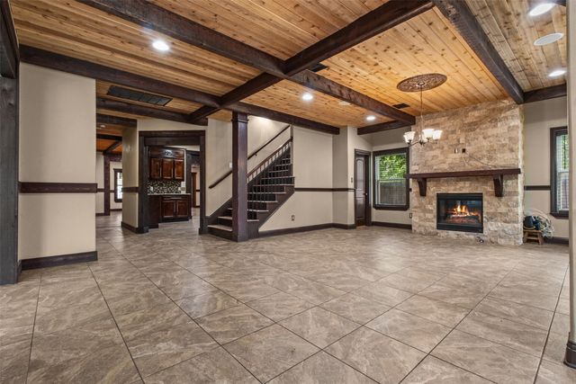 3030 Weisenberger Drive, Dallas, TX 75212