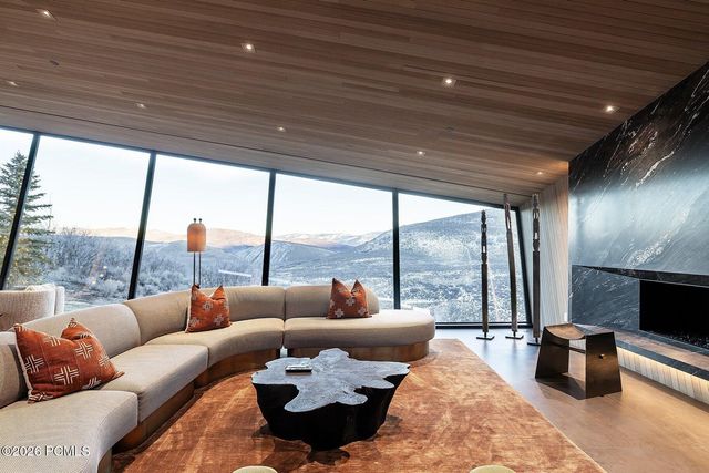 4028 E Outcrop Road, Park City, UT 84098