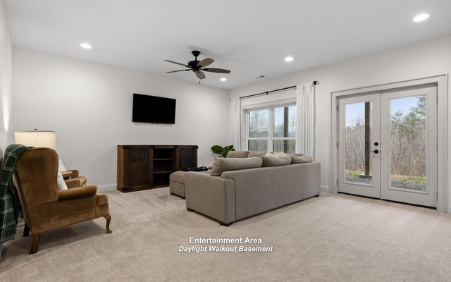 852 Old Grand Center Road, Chickamauga, GA 30707