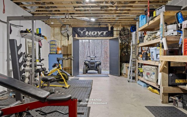 852 Old Grand Center Road, Chickamauga, GA 30707