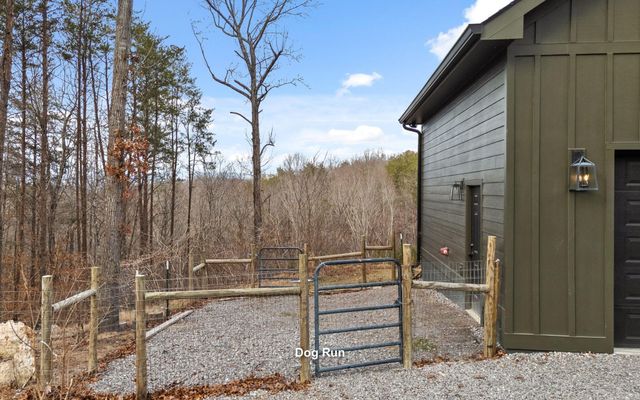 852 Old Grand Center Road, Chickamauga, GA 30707