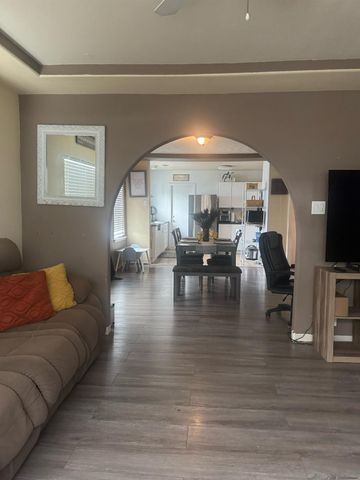 1125 Carlton Ave, Stockton, CA 95203