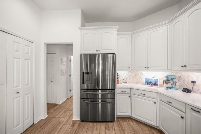 4802 QUEEN PALM TERRACE NE, St Petersburg, FL 33703