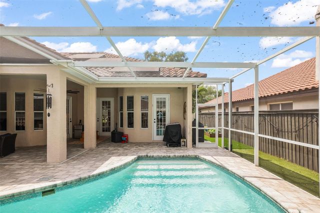 4802 QUEEN PALM TERRACE NE, St Petersburg, FL 33703