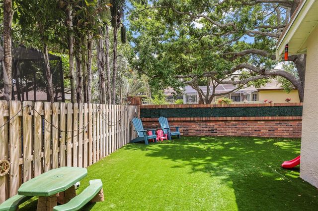 4802 QUEEN PALM TERRACE NE, St Petersburg, FL 33703