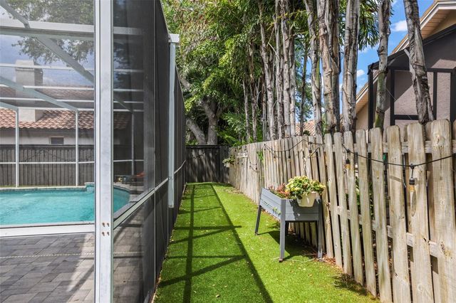 4802 QUEEN PALM TERRACE NE, St Petersburg, FL 33703