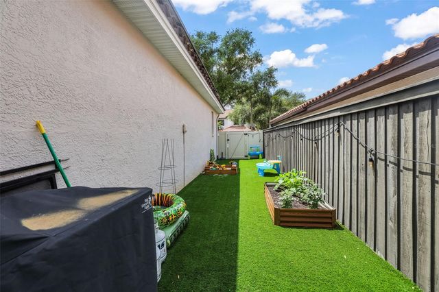 4802 QUEEN PALM TERRACE NE, St Petersburg, FL 33703