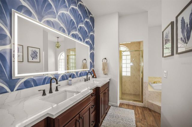 4802 QUEEN PALM TERRACE NE, St Petersburg, FL 33703