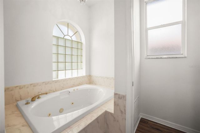 4802 QUEEN PALM TERRACE NE, St Petersburg, FL 33703