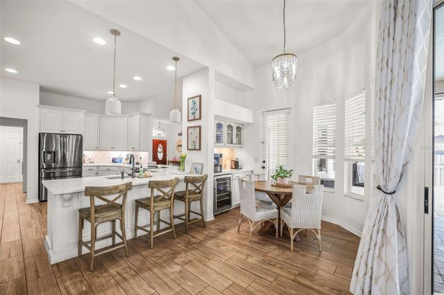 4802 QUEEN PALM TERRACE NE, St Petersburg, FL 33703