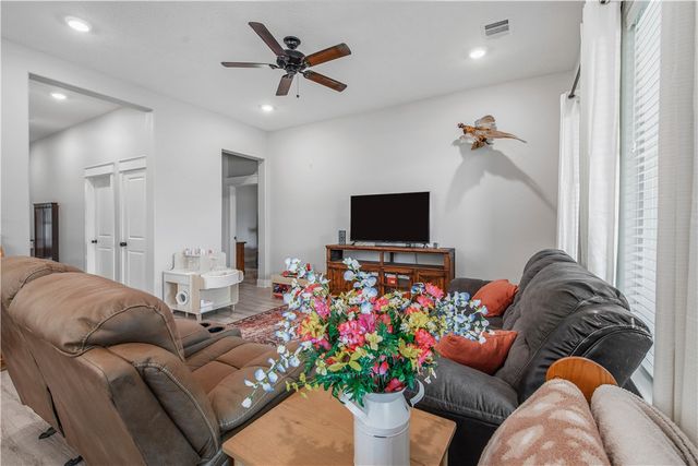 257 Brazos, Somerville, TX 77879