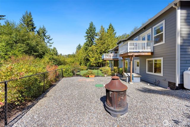 10380 Twin Brooks Lane NW, Silverdale, WA 98383