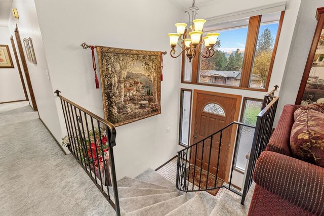 11613 E 48th Ave, Spokane Valley, WA 99206