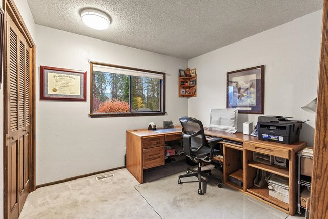 11613 E 48th Ave, Spokane Valley, WA 99206