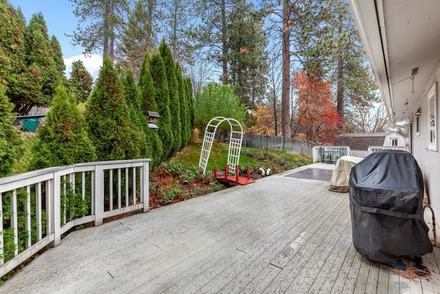 11613 E 48th Ave, Spokane Valley, WA 99206