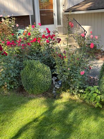 11613 E 48th Ave, Spokane Valley, WA 99206