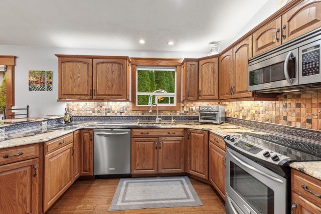 11613 E 48th Ave, Spokane Valley, WA 99206