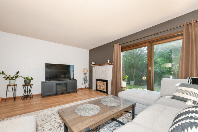W180S8272 Pioneer DRIVE, Muskego, WI 53150