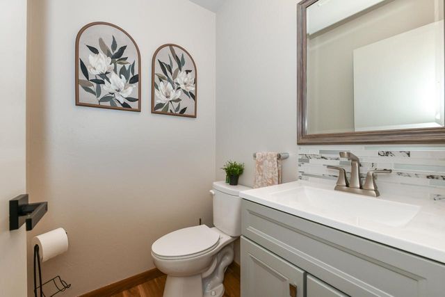 W180S8272 Pioneer DRIVE, Muskego, WI 53150