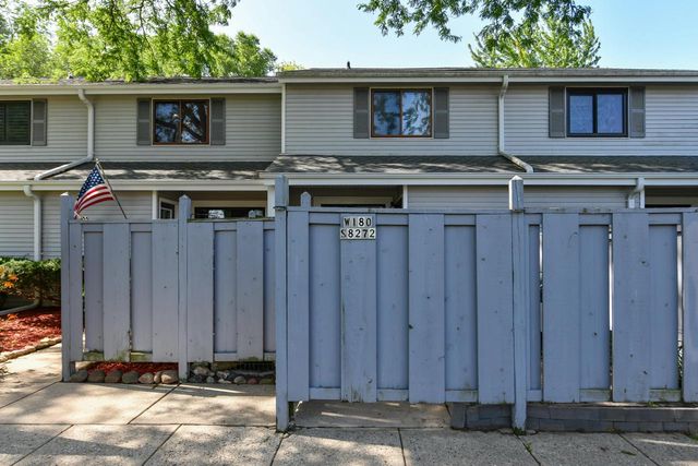 W180S8272 Pioneer DRIVE, Muskego, WI 53150