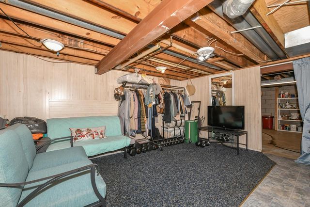 W180S8272 Pioneer DRIVE, Muskego, WI 53150