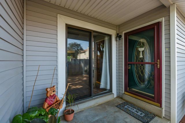 W180S8272 Pioneer DRIVE, Muskego, WI 53150