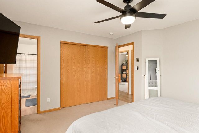 221 Pioneer DRIVE, Johnson Creek, WI 53038
