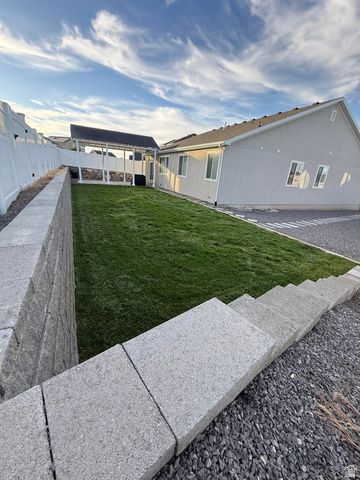 2869 S DRAKE AVE, Saratoga Springs, UT 84045