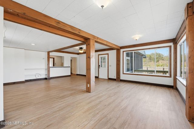 1863 LIVE OAK Drive, Jacksonville, FL 32246