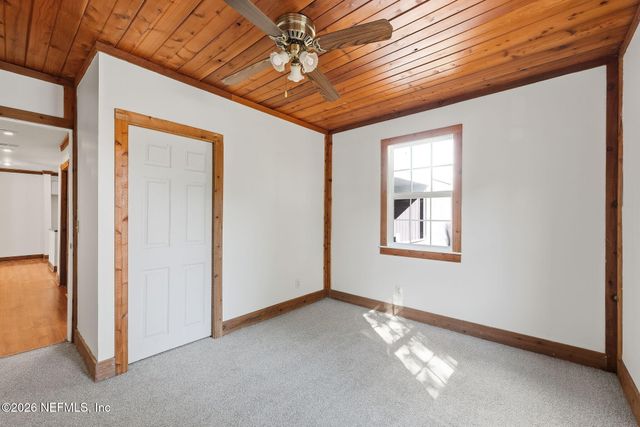 1863 LIVE OAK Drive, Jacksonville, FL 32246