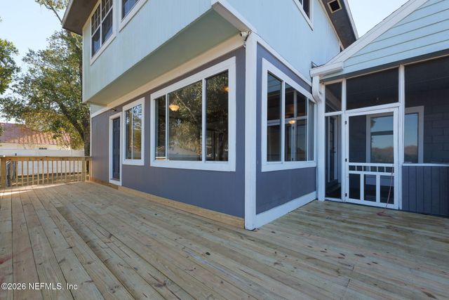 1863 LIVE OAK Drive, Jacksonville, FL 32246