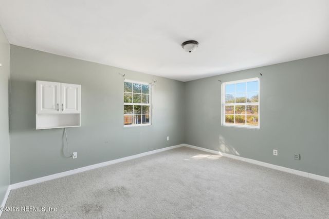 1863 LIVE OAK Drive, Jacksonville, FL 32246