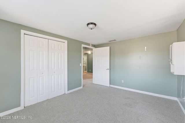 1863 LIVE OAK Drive, Jacksonville, FL 32246