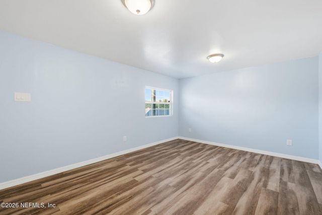 1863 LIVE OAK Drive, Jacksonville, FL 32246