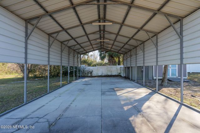 1863 LIVE OAK Drive, Jacksonville, FL 32246