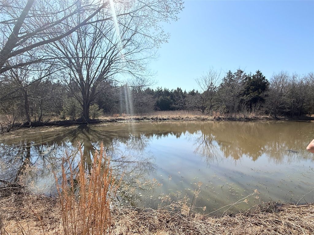 105 E Riley, Wortham, TX 76693