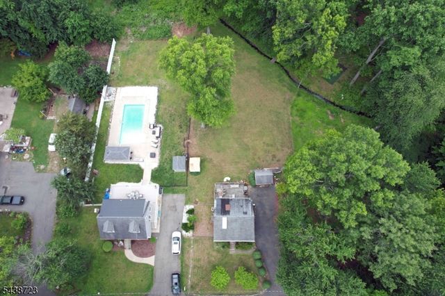 36 Hemlock Ave, Lincoln Park Boro, NJ 07035