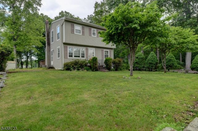 36 Hemlock Ave, Lincoln Park Boro, NJ 07035