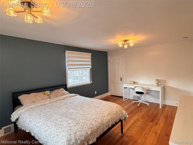 1905 Steere Place, Ann Arbor, MI 48104