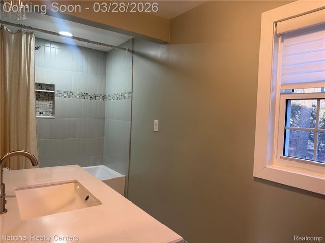 1905 Steere Place, Ann Arbor, MI 48104