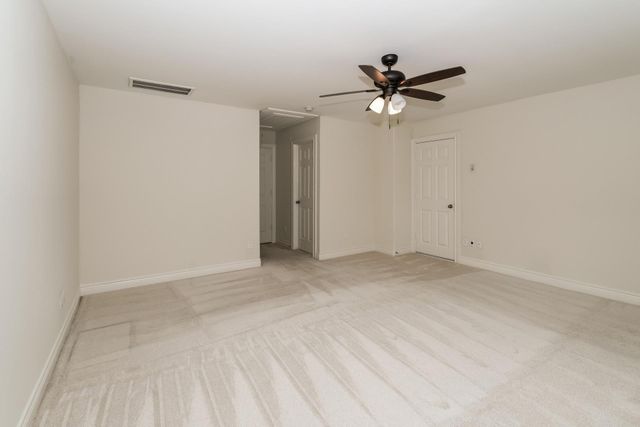 2605 Cheshire Oaks Drive, Houston, TX 77054