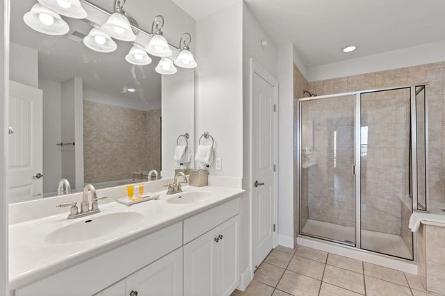 101 West Bank 33, Horseshoe Bay, TX 78657