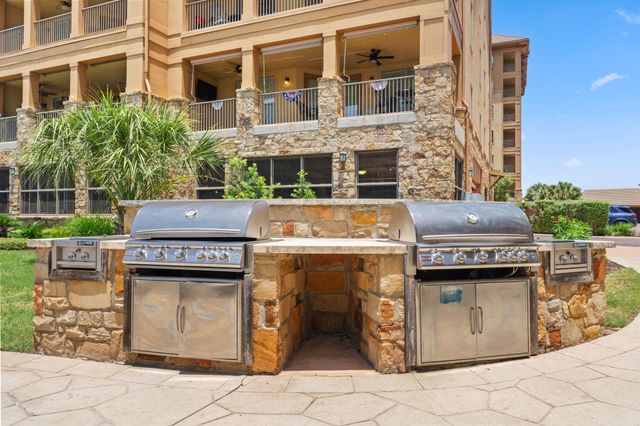 101 West Bank 33, Horseshoe Bay, TX 78657