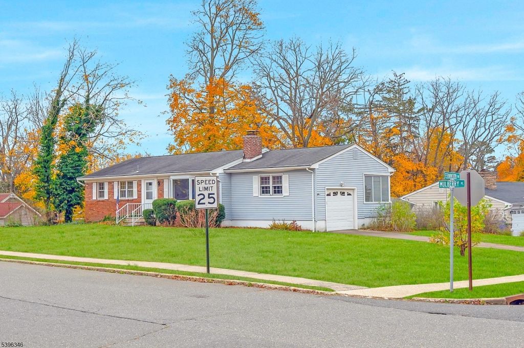 1041 Mulberry Pl, Toms River Township, NJ 08753