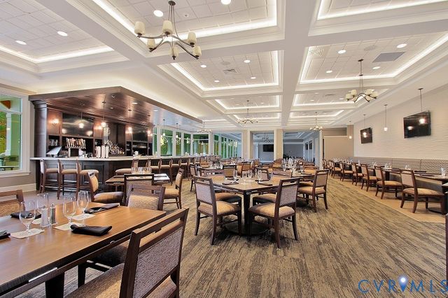 18767 Palisades Rdg, Moseley, VA 23120