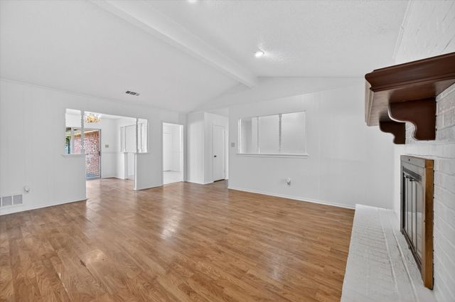 1607 Chisolm Trail, Lewisville, TX 75077